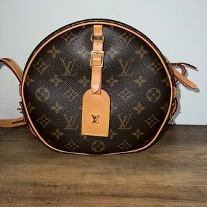 Louis Vuitton Boite Chapeau Souple